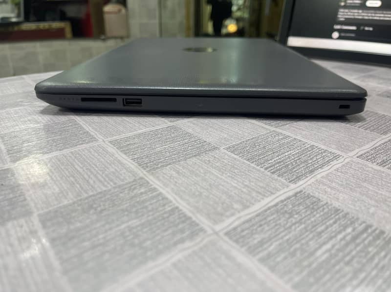 HP 255 G7 NoteBook ( 02 GB Dedicated Card ) 8