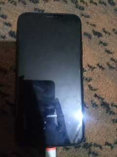 IPHONE XR GOOD CONDITION