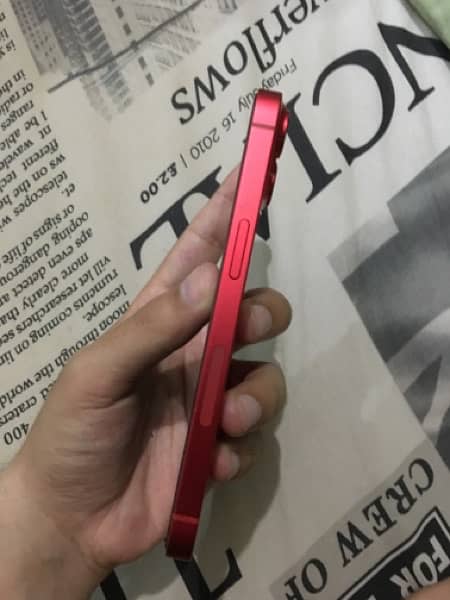 iPhone 14 (Red Colour) 2