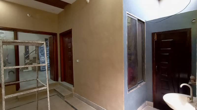 3.5 Marla Triple Story House for Sale in Al Noor Garden Faisalabad 1