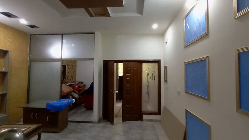 3.5 Marla Triple Story House for Sale in Al Noor Garden Faisalabad 6