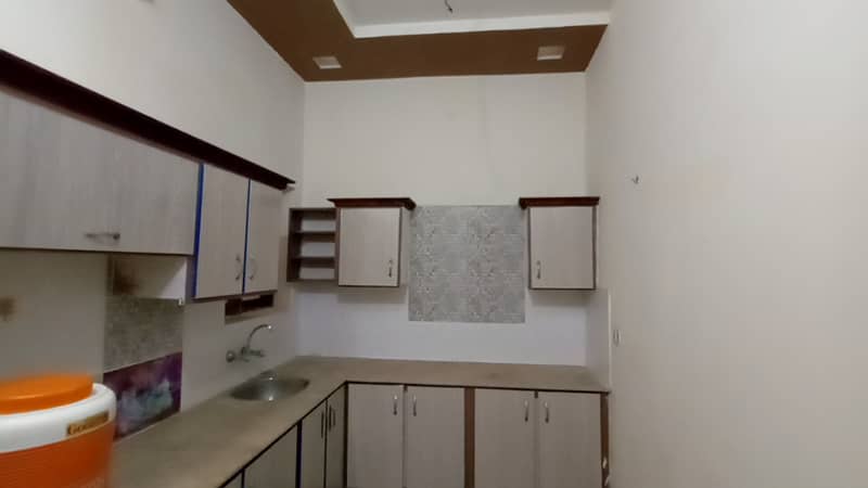 3.5 Marla Triple Story House for Sale in Al Noor Garden Faisalabad 9