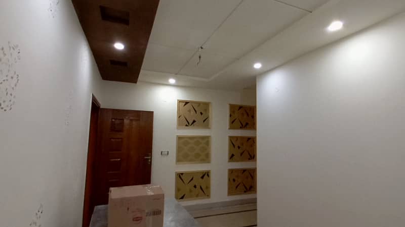 3.5 Marla Triple Story House for Sale in Al Noor Garden Faisalabad 17