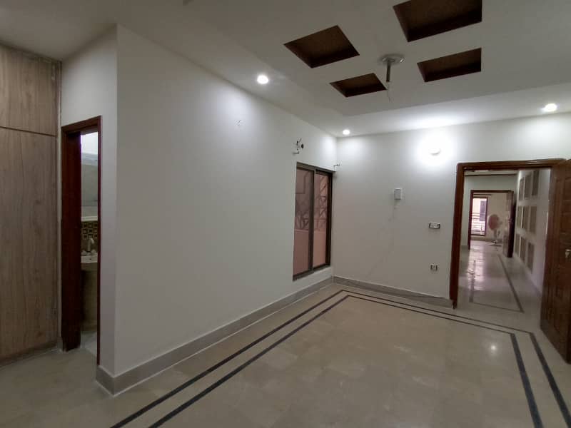 3.5 Marla Triple Story House for Sale in Al Noor Garden Faisalabad 19