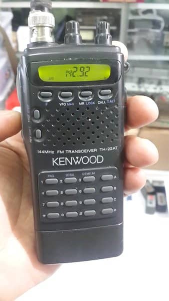Kenwood TH-22AT Walkie Talkie Two Radio sets, wireless set dual band 3