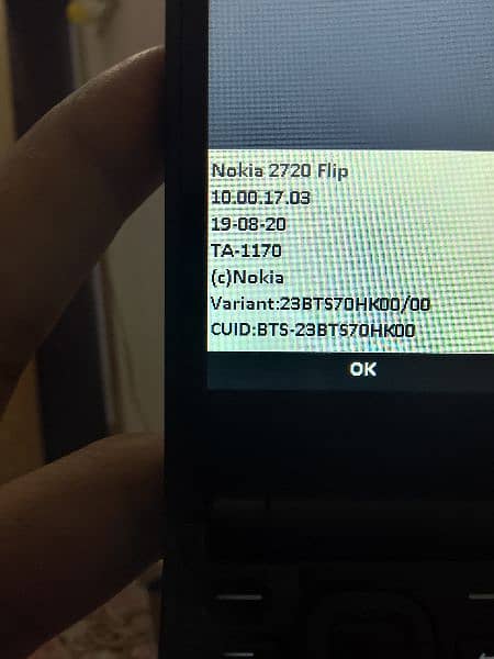 Nokia 2720 Flip 4