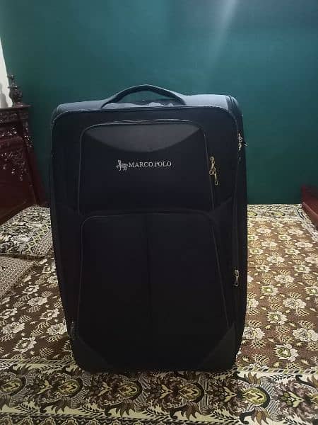 Travelling bag for sale 0
