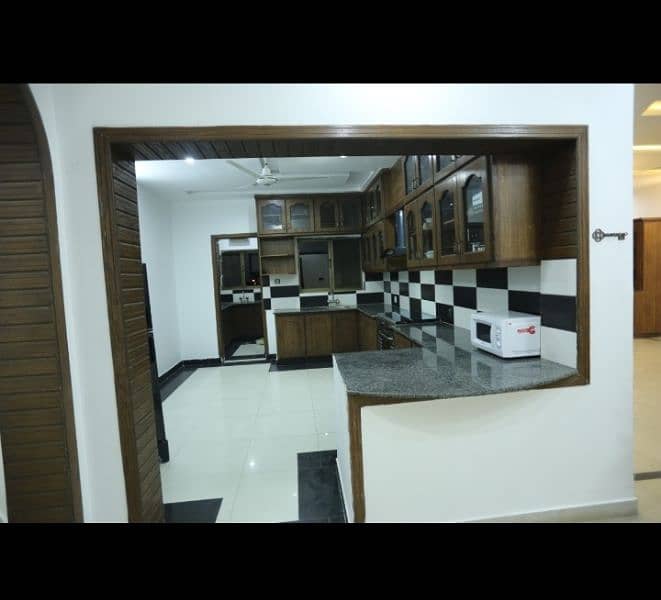 fully furnished ground portion for rent in bahria Town rawalpindi 13