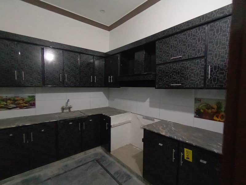 5 Marla Triple Story House available for Sale - Ghalib City Faisalabad 8
