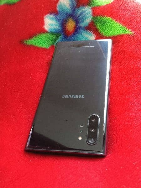 Samsung galaxy note 10+ 5g 1