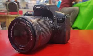 CANON 750D With 18-55 Is STM.