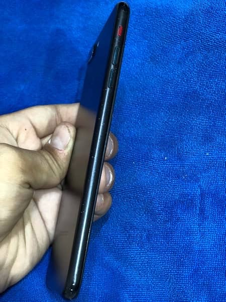 iphone 7plus all oky finger issue only 1