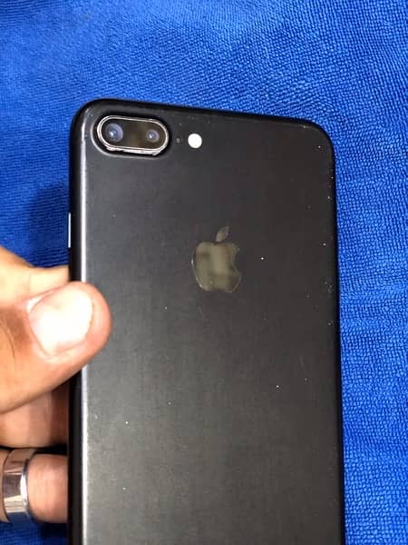 iphone 7plus all oky finger issue only 2