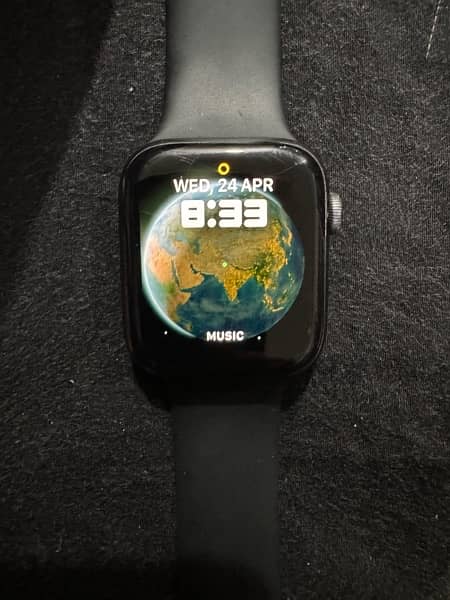 Apple Watch Series 4 44 mm 1