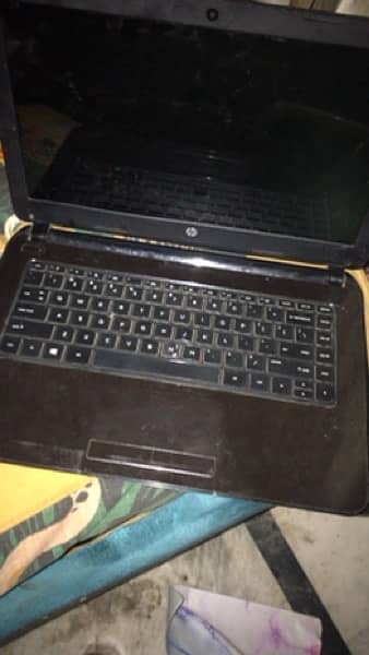 4th generation laptop condtion 10/7 2