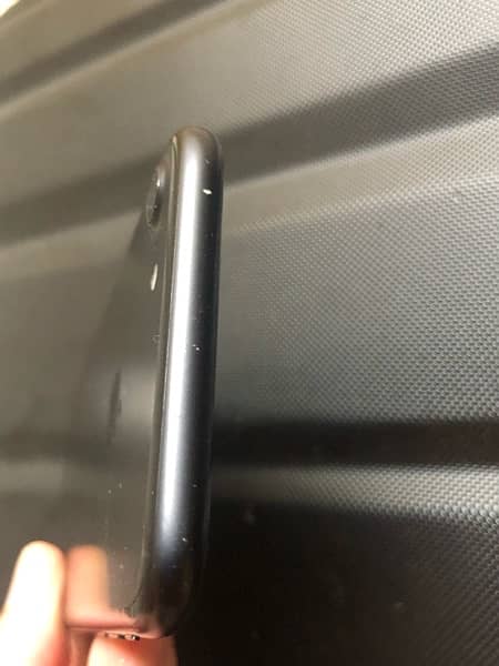 Apple iPhone 7 32GB black full working original not repaired non PTA 9