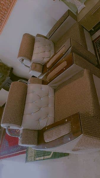 Sofa set in affordable price 2