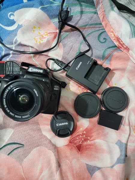 Canon Dslr 4000D camera with Wifi 4
