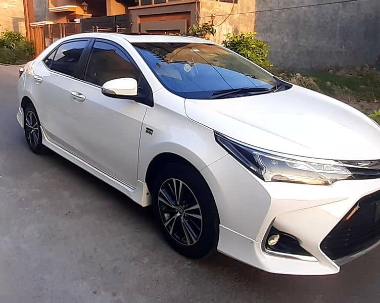 Lush Toyota Altis Grande 2021 For Sale 2