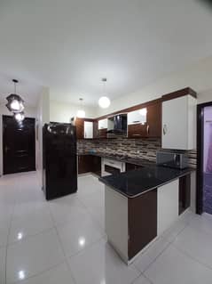 3 bed DD Modern Apartment for short term rental on per day basis.