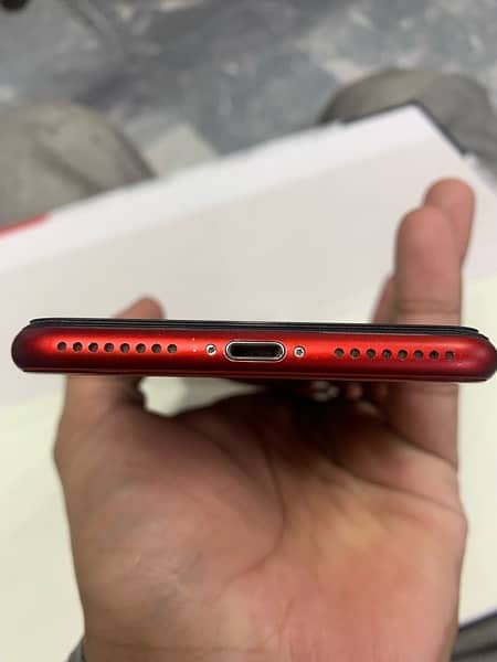 i phone 8 plus red colour 4