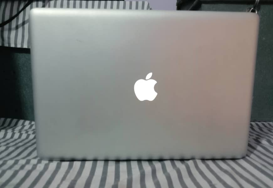 Apple Macbook Pro 9,1 Laptop For Sale 3