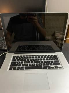 MacBook Pro 15 inches - Core i7