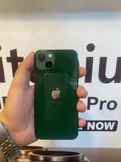iphone 13 jv128gb 89health only call or what'sapp 03234747609