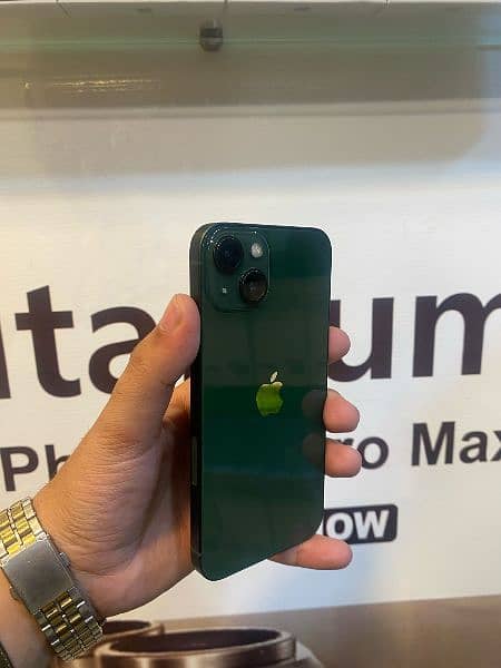 iphone 13 jv128gb 89health only call or what'sapp 03234747609 5