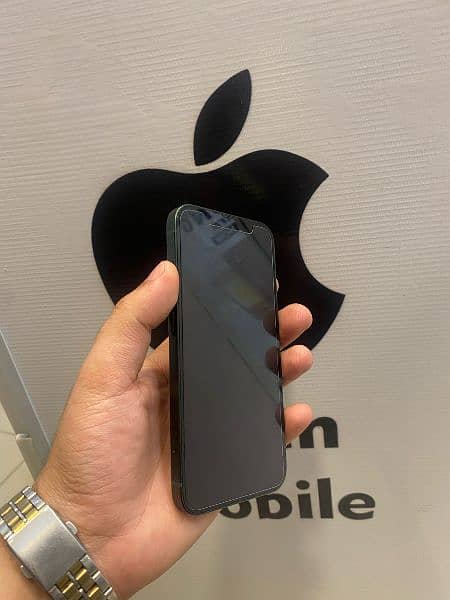 iphone 13 jv128gb 89health only call or what'sapp 03234747609 6