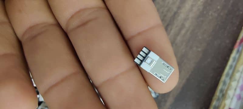 Pin micro android 1