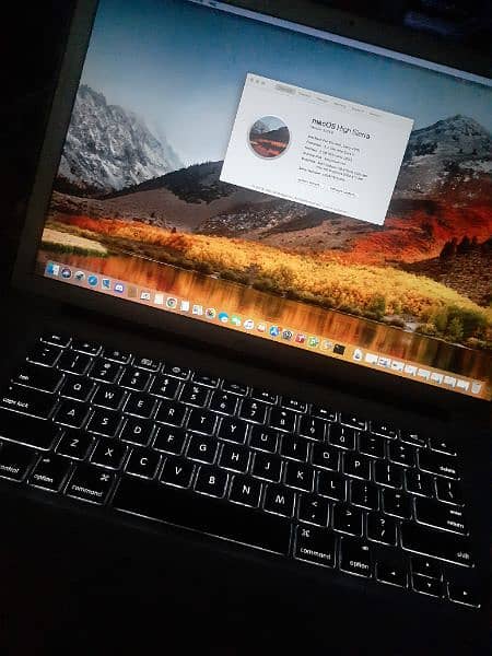 Macbook pro with Graphic Card 3