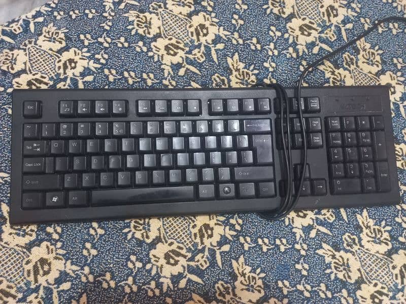 computer keyboard 0
