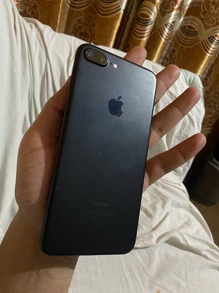 Iphone 7 Plus 32GB non PTA waterpack 4 month Sim working 4
