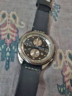 D&G watch 0