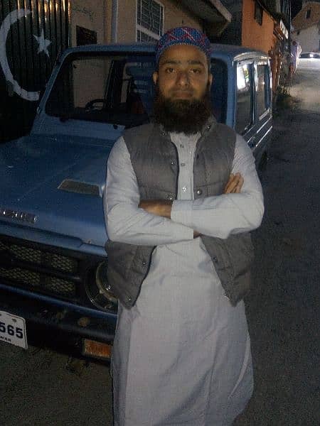"Panjtan Pak" Pick & Drop Service. Van,Shehzore & Car 3