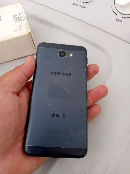 Samsung Galaxy j5 prime 2gb ram/16gb memory Mobile use may ha 2