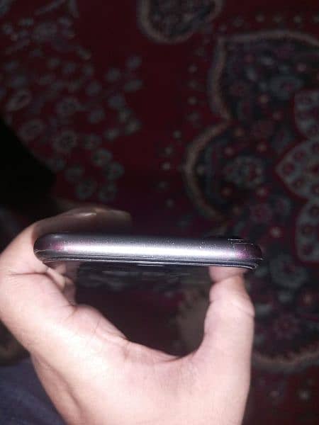 Iphone for urgent sale 3