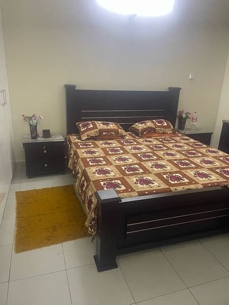 King Size Bed Set With Side Tables,Dressing and Wardrobes 0