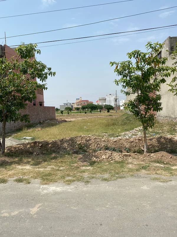 1 Kanal Facing ParkPlot For Sale In NESPAK PH 3 Sector "A" Deffence Road Lahore 1