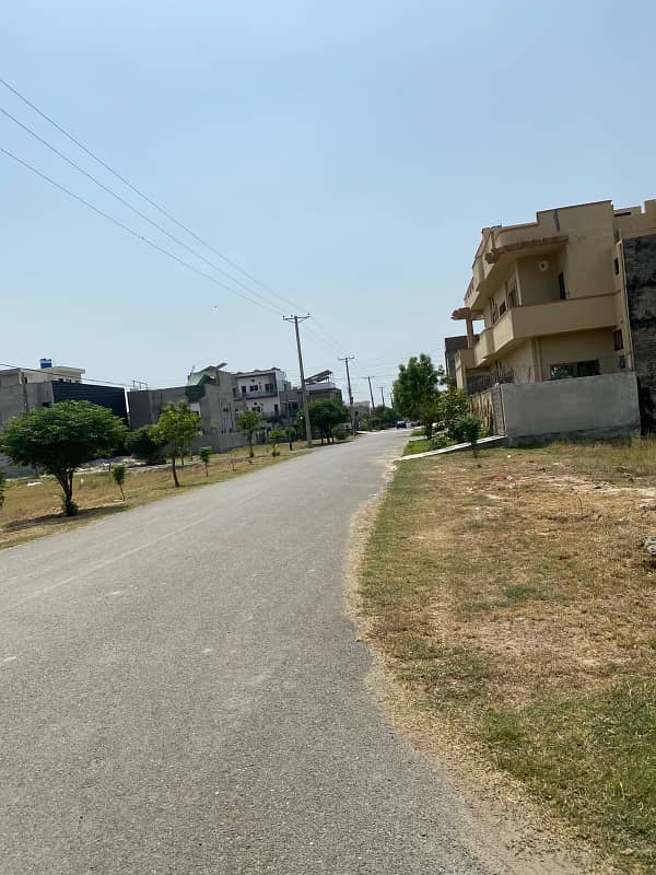 1 Kanal Facing ParkPlot For Sale In NESPAK PH 3 Sector "A" Deffence Road Lahore 3