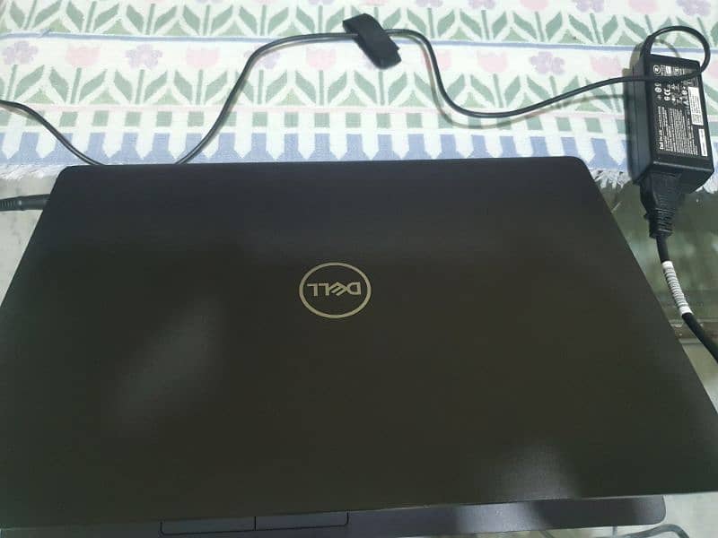 I am selling my dell latitude 5500 outstanding condition A1. 0