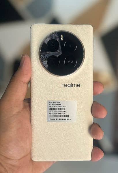 Realme GT5 Pro 2