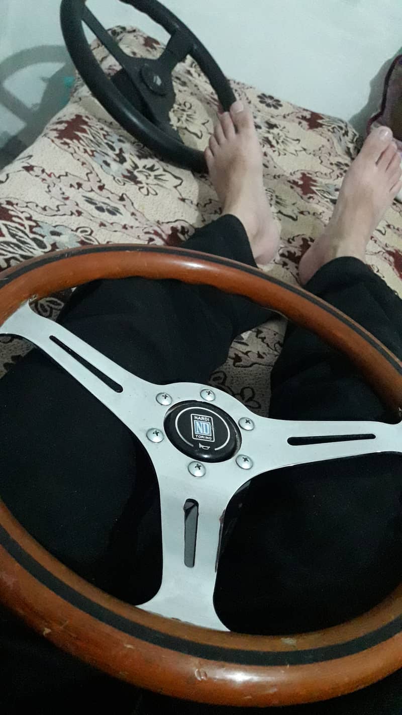 NARDI Wooden Steering Wheel 1