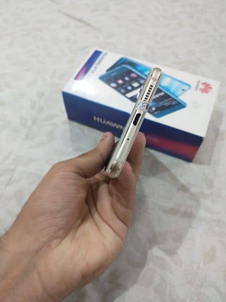 Huawei P10 Lite 4GB 64GB Dual Sim just box opened Sealed Peace 3