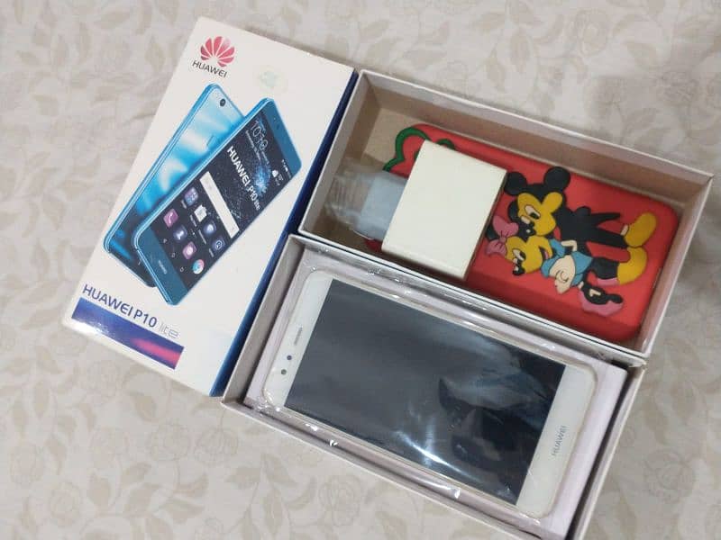 Huawei P10 Lite 4GB 64GB Dual Sim just box opened Sealed Peace 10
