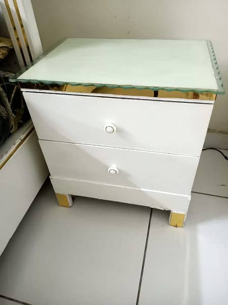 side table of bed 2 brandnew pure wood with deco paint each price 3500 1