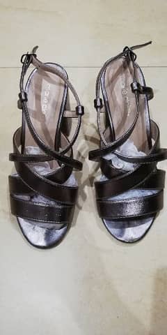 silver Grey block heel sandels