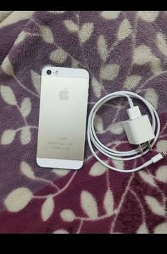 I phone 5s pta approved 64gb 0328,4596093