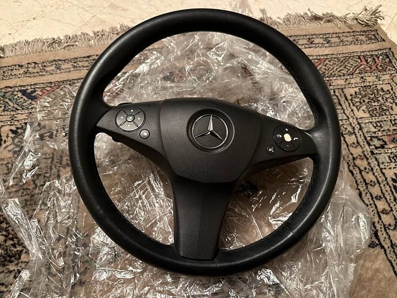 Mercedes AMG Steering Wheel C Class w204 C180 C200 2007 / 2008 - 2010 1